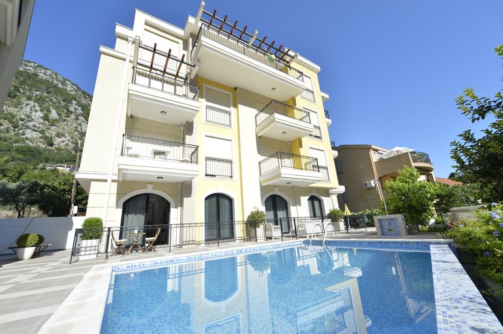 Appartement Posto Capitano C Group à Kotor Extérieur photo