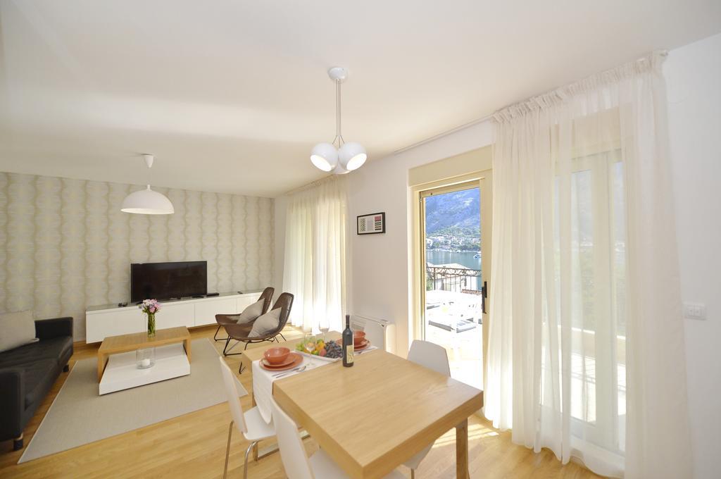 Appartement Posto Capitano C Group à Kotor Extérieur photo