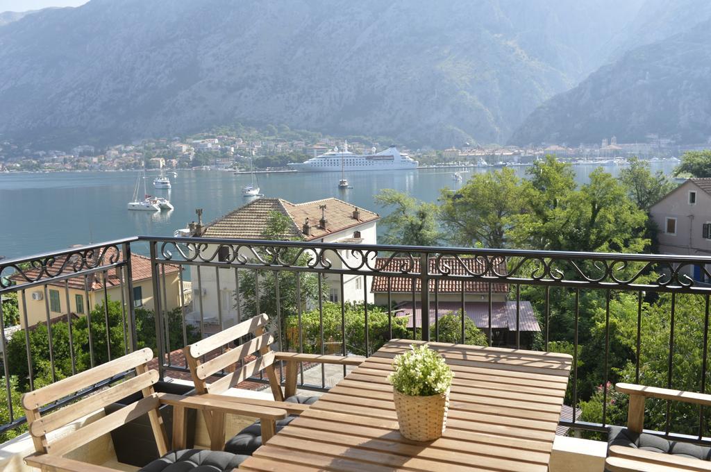 Appartement Posto Capitano C Group à Kotor Extérieur photo
